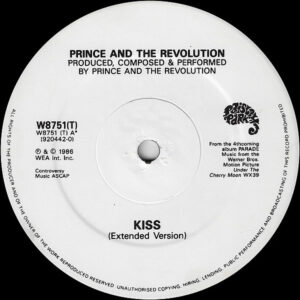 PRINCE & THE REVOLUTION – Kiss