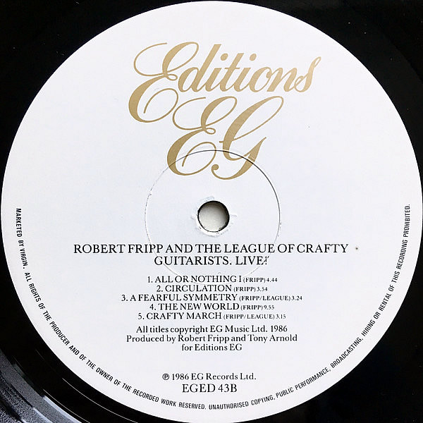 ROBERT FRIPP & THE LEAGUE OF CRAFTY GUITARISTS - Live!