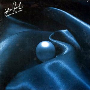 BLUE PEARL – Naked In The Rain